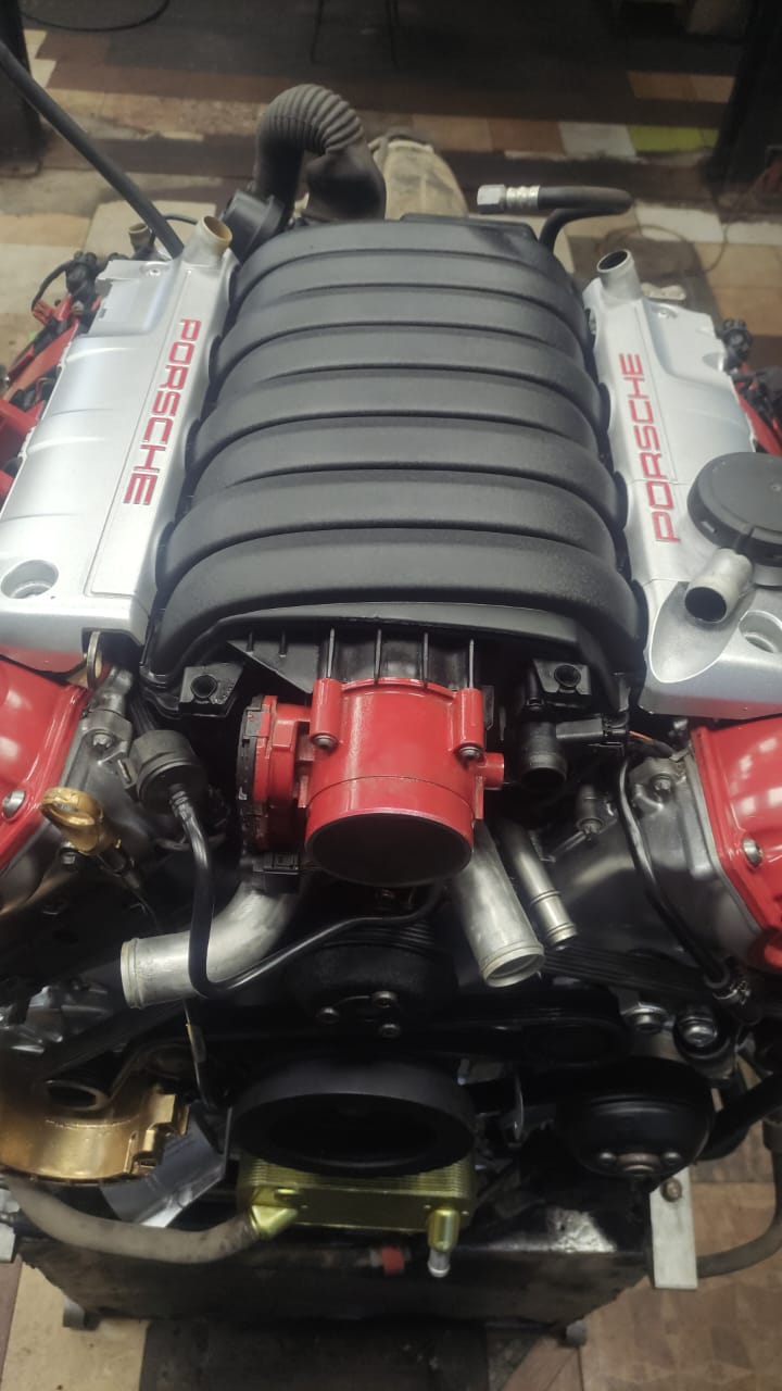 PORSCHE Cayenne Двигатель: 4801 4,8 V8